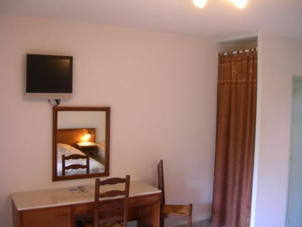Hôtel de la Madeleine à Tornac Anduze Esterno foto